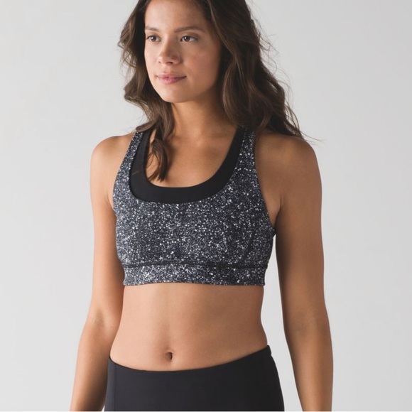 Lululemon Run Stuff Your Bra (Long Line)
Mini Splatter White Black/ Black size 6 - Picture 3 of 9